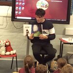 Image of Author Sean Perkins visits Winmarleigh
